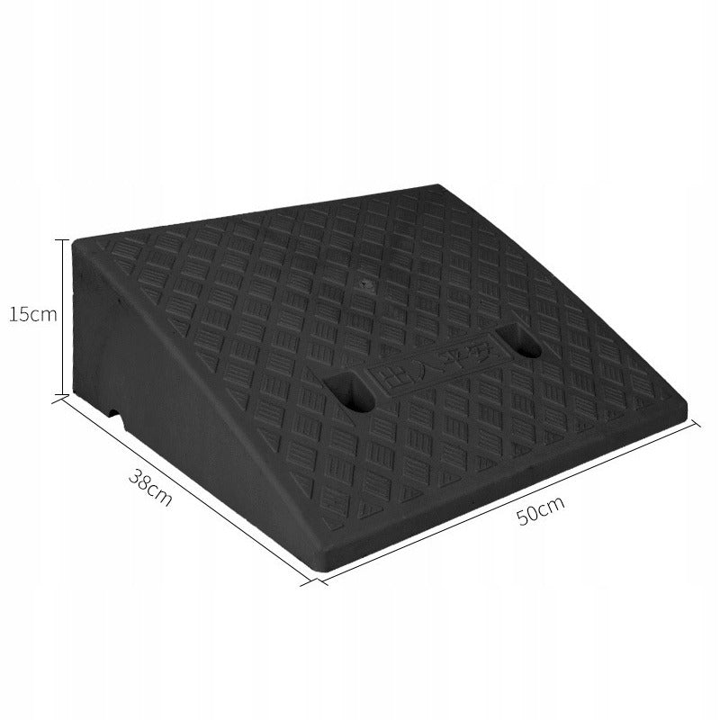 Najazd podjazd krawężnikowy pod krawężnik czarny samochodowy rampa 15 cm