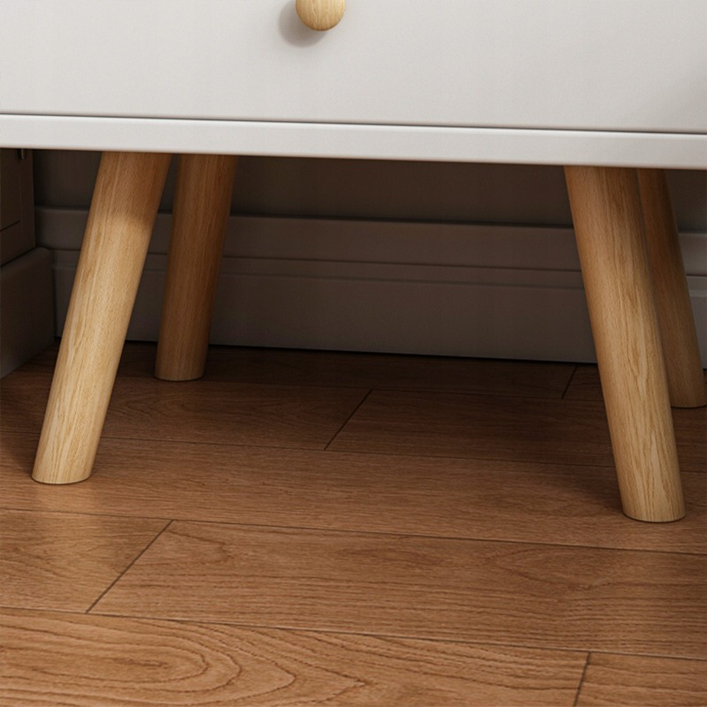 Biała szafka nocna z 2 szufladami i otwartymi półkami – 36x43x90 cm, styl skandynawski