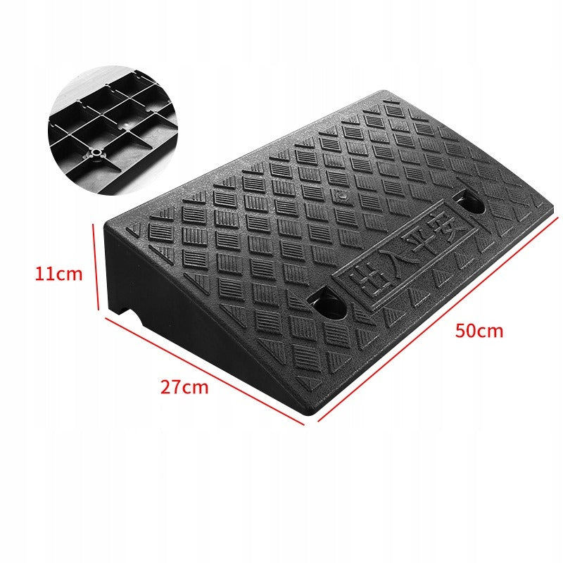 Najazd podjazd krawężnikowy pod krawężnik czarny samochodowy rampa 11 cm