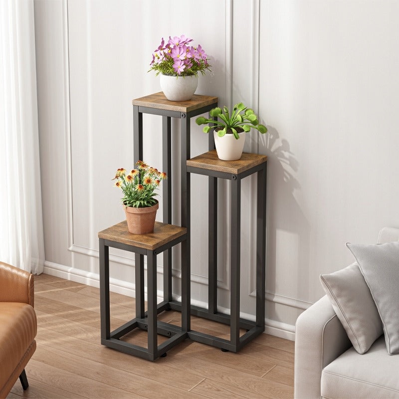 Stojaki na rośliny, doniczki