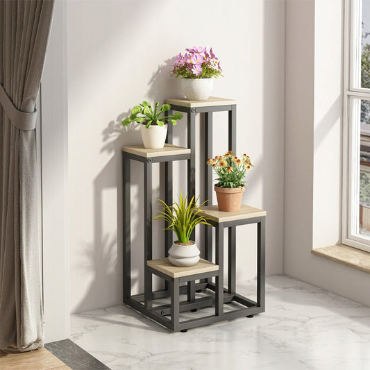 Metalowy stojak na rośliny z 4 poziomami