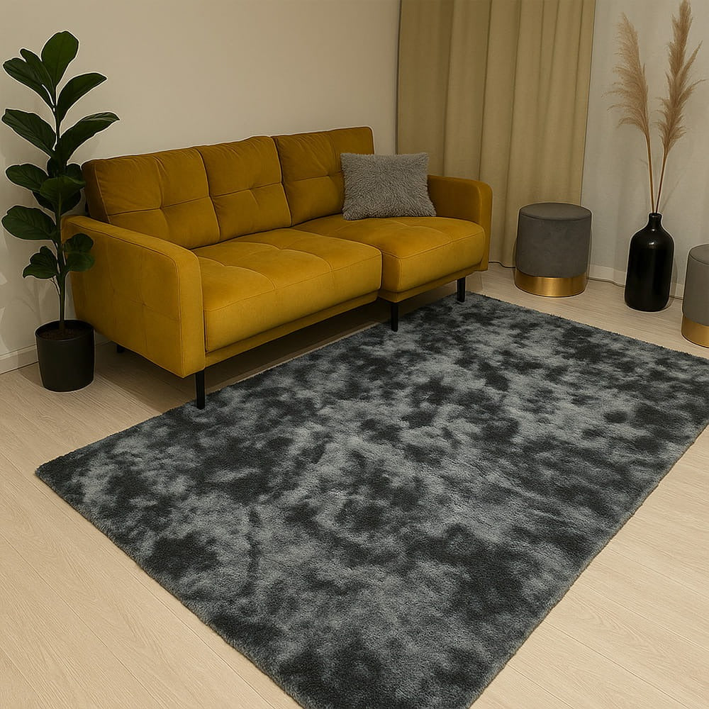 Pluszowy dywan – ciemnoszary, miękki i nowoczesny do każdego pomieszczenia